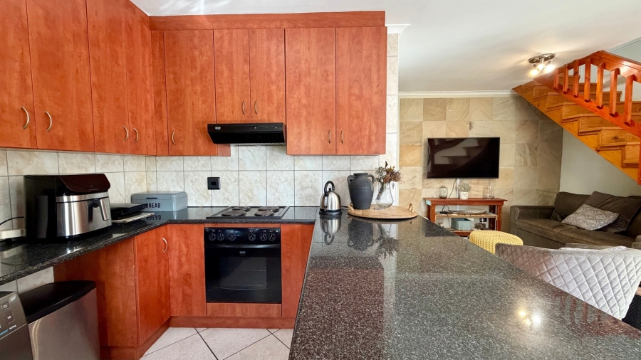 3 Bedroom Property for Sale in Stellenbosch Central Western Cape